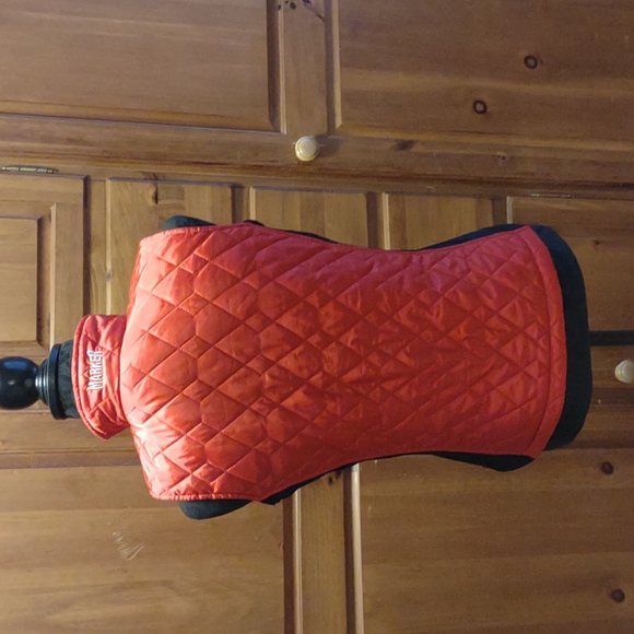 Marker Red Quilted Vest - Picture 4 of 7
